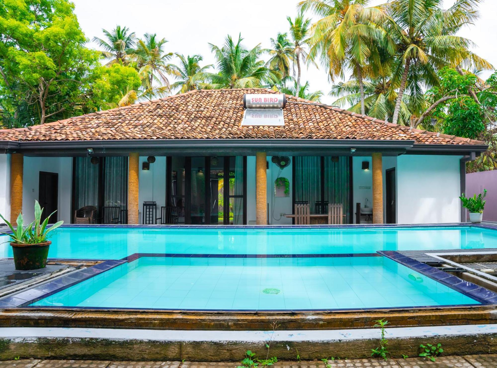 Villa Tangalle Lagoon Bagian luar foto